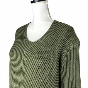 TYLER BÖE Ribbed Scoop Neck Green Long Sleeve Sweater